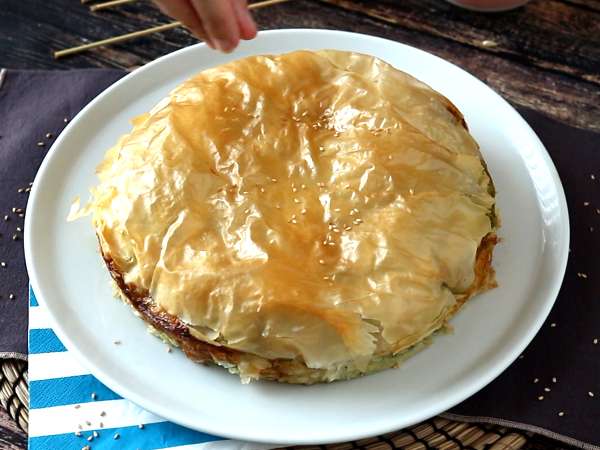Spanakopita, veľmi jednoduchý grécky koláč so špenátom a syrom feta - Príprava krok 9