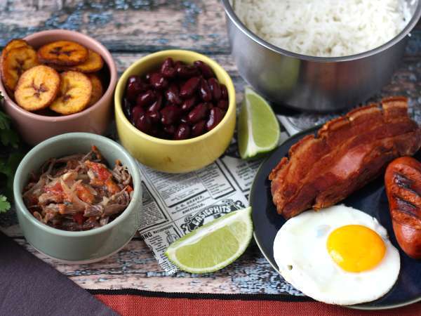 Bandeja Paisa, kolumbijské jedlo plné chuti a tradície - Príprava krok 11