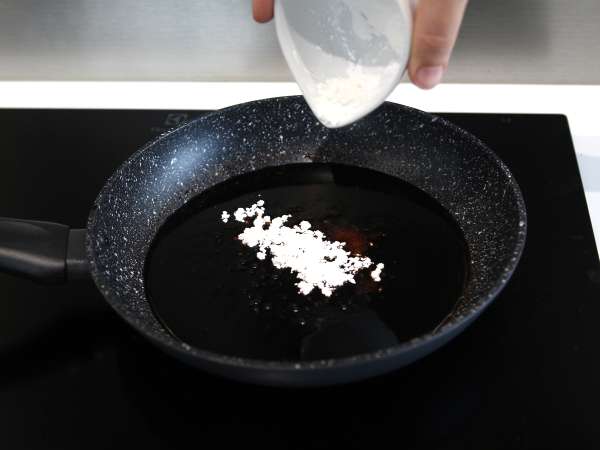 Teriyaki kura, sladká a pikantná japonská omáčka, ktorú si zamilujete! - Príprava krok 7