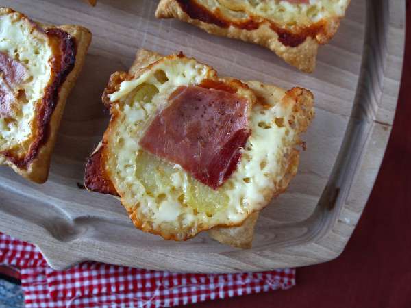 Malé tatranky s príchuťou raclette, v jednotlivých porciách - Príprava krok 7