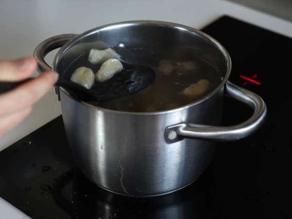 Gnocchi alla Sorrentina na panvici: rýchly a šťavnatý recept, ktorý všetci milujú! - Príprava krok 8