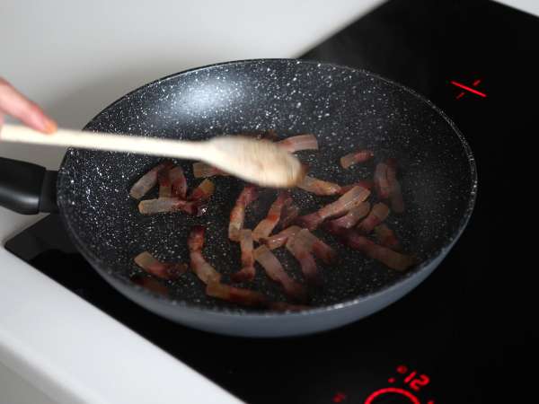 Špagety alla carbonara, pravý taliansky recept na karbo! - Príprava krok 3