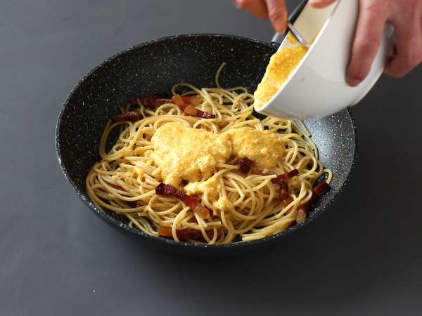 Špagety alla carbonara, pravý taliansky recept na karbo! - Príprava krok 7