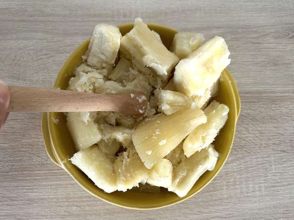 Krémové a jednoduché pyré z manioku - Príprava krok 3
