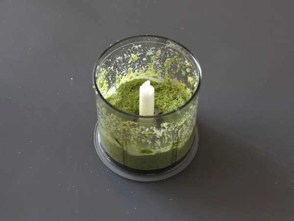 Medvedie cesnakové pesto, voňavé a veľmi chutné! - Príprava krok 3