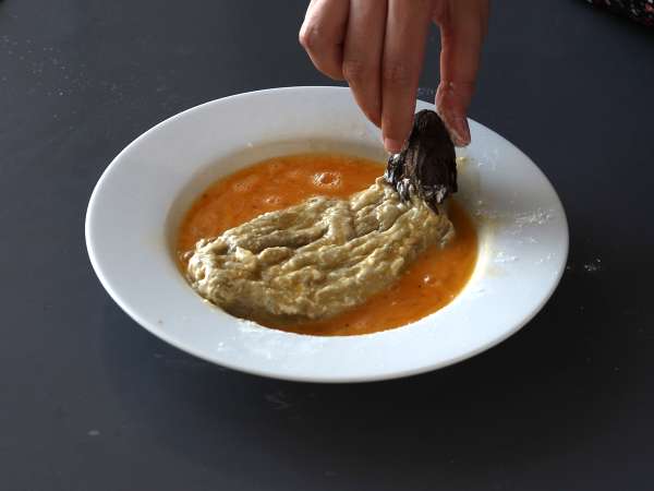Zapečený baklažán na milánsky spôsob, ale vegetariánsky - Varenie vo fritéze - Príprava krok 7