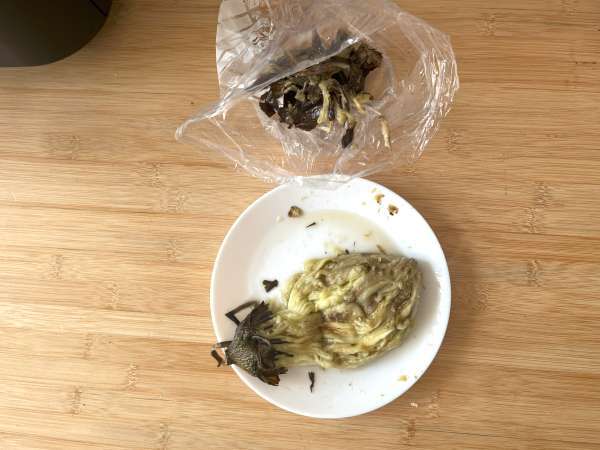 Ako jednoducho opečiete a ošúpete baklažány vo fritéze Air Fryer? Jednoduchý spôsob! - Príprava krok 5