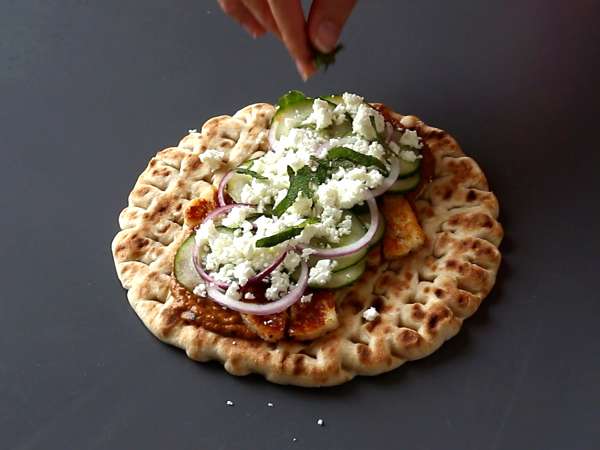 Gyros s halloumi, vegetariánska verzia gréckeho sendviča! - Príprava krok 9