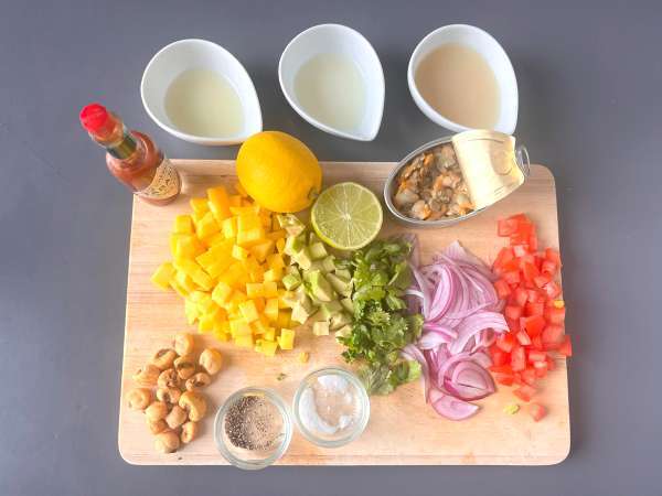 Ceviche s konzervovanými kohútmi - Príprava krok 1