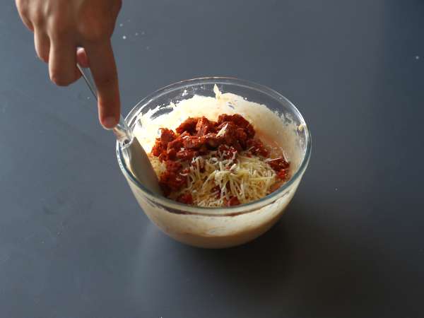 Mäkké a pikantné muffiny s chorizom - Príprava krok 4