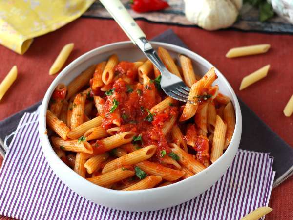 Penne all'arrabbiata: talianska klasika, ktorá zahreje pri srdci! - Príprava krok 7