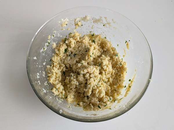 Karfiolové mäsové guľky vo fritéze: úsporný a vegetariánsky recept - Príprava krok 5