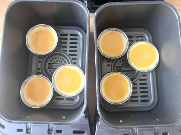 Pastéis de nata vo fritéze. Rýchly a jednoduchý recept na tradičnú portugalskú sladkosť. - Príprava krok 7