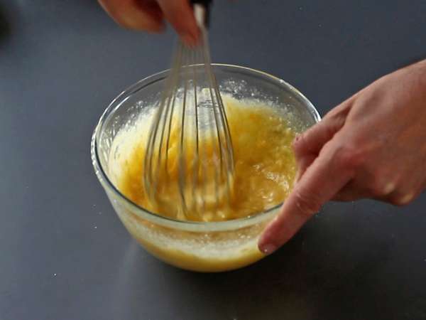 Mimoriadne krémové cesto flan: jednoduchý recept bez problémov - Príprava krok 5