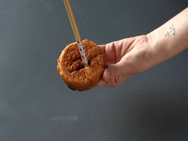 Cruffins, kombinácia croissantu a muffinu s krémom a čokoládou - Príprava krok 13