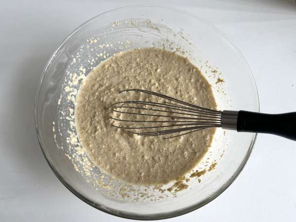 Bezlepkový ovsený chlieb s jogurtom a vajcami: zdravý a jednoduchý recept plný bielkovín - Príprava krok 3