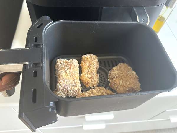 Zapečené kurča vo fritéze Air Fryer: jednoduché a hotové za 20 minút - Príprava krok 4