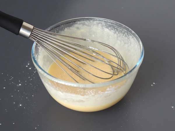 Mramorovaný flan bez pečiva, veľmi jednoduchý na prípravu pre zaručený wow efekt - Príprava krok 2
