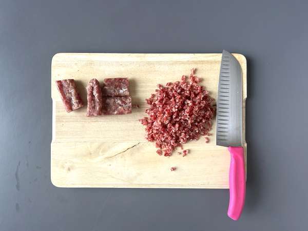 Tartar de fuet: expresná verzia klasického tatarského bifteku - Príprava krok 1