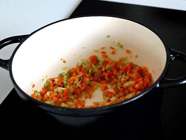 Domáca bolonská omáčka - ragù alla bolognese - Príprava krok 2