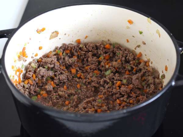 Cestoviny s bolonskou omáčkou - tagliatelle al ragù alla bolognese - Príprava krok 3