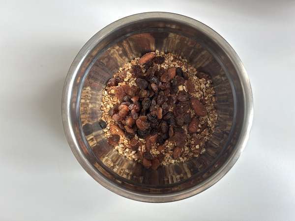 Granola expres s fritézou na vzduchu, aby sa raňajky stali chrumkavými - Príprava krok 5