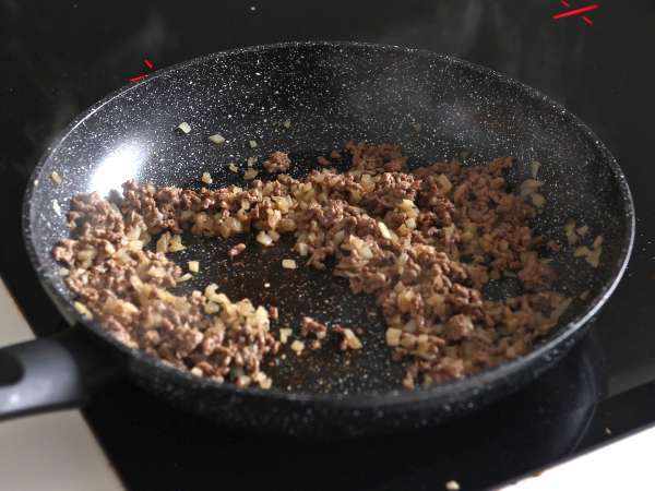 Nachos s náplňou ideálny na večeru ako aperitív! - Príprava krok 2