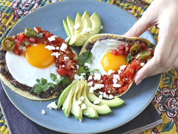 Huevos rancheros: kultový a chutný mexický recept - Príprava krok 11