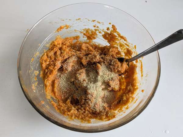 Tekvicová sekaná so šampiňónmi a syrom scamorza: chutný a jednoduchý pečený recept - Príprava krok 6