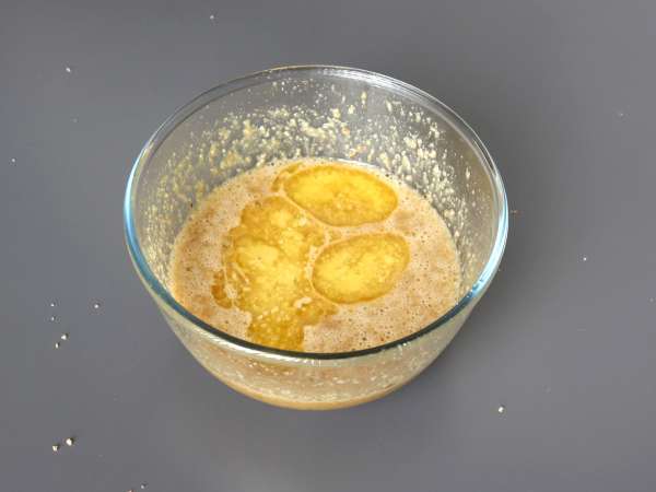 Super jednoduchý orechový koláč len zo 4 ingrediencií - Príprava krok 4