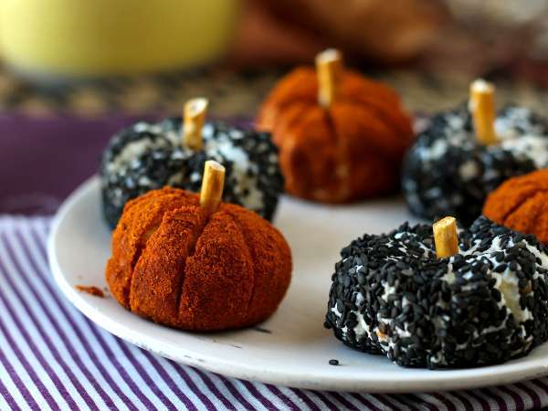 Aperitívna syrová nátierka v tvare tekvice, ideálna na Halloween! - Príprava krok 7