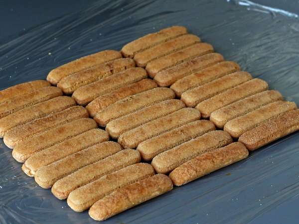 Kladka v tvare tiramisu bez formy pre milovníkov kávy - Príprava krok 3