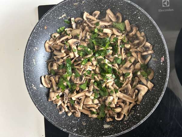 Rýchly a jednoduchý recept na vyprážané huby - Príprava krok 6