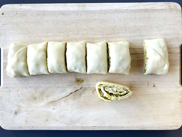 Mozzarella pesto lístkové pečivo s fritézou, hotové za 15 minút! - Príprava krok 4