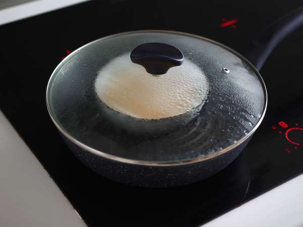 Čínske vajíčka na pare: čínsky recept na hodvábne vajíčka na pare len z dvoch ingrediencií! - Príprava krok 3
