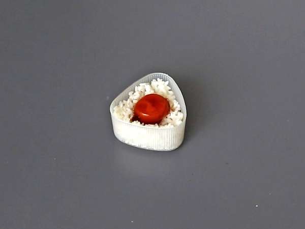Onigiri so žĺtkami konzervovanými v sójovej omáčke - Príprava krok 5