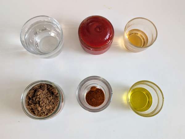 Mäsové guľky vo fritéze so sladkokyslou barbecue omáčkou: jednoduchý a chutný recept - Príprava krok 1