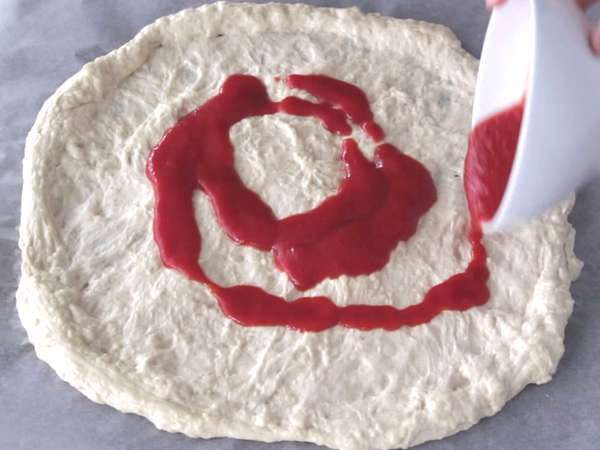 Vlhká pizza Margherita - Príprava krok 8