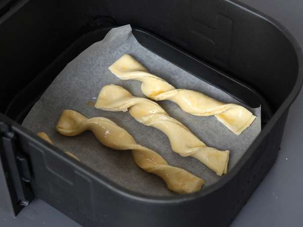 Vločkové syrové twisty so sušičkou Airfryer - Príprava krok 6