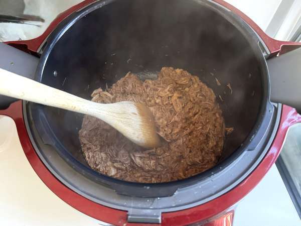 Ťahané bravčové mäso v reštaurácii Cookeo - Príprava krok 5