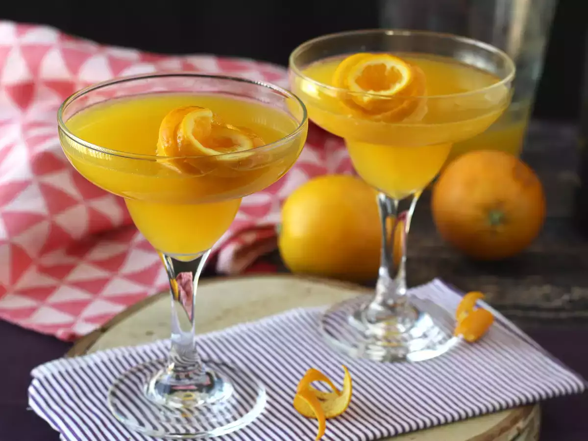 Agua de Valencia, stredomorský koktail s cavou a pomarančom, ktorý si môžete pripraviť aj doma.