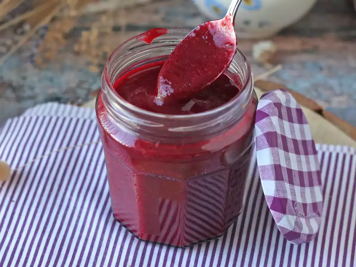 Ako pripraviť jednoduché a dokonalé bobuľové coulis