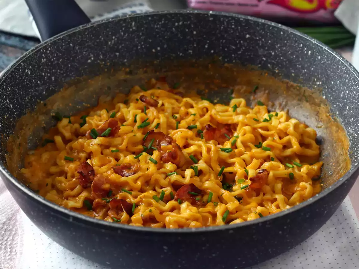 Ako uvariť rezance Buldak s príchuťou carbonara? Najlepší recept! - foto 5