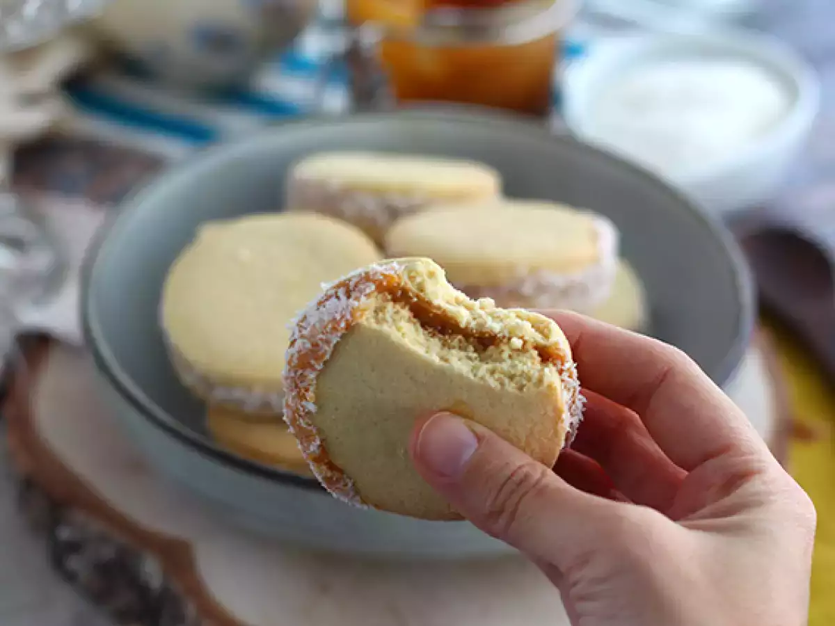 Alfajores - argentínsky chlieb s mliečnym džemom a kokosom - foto 2