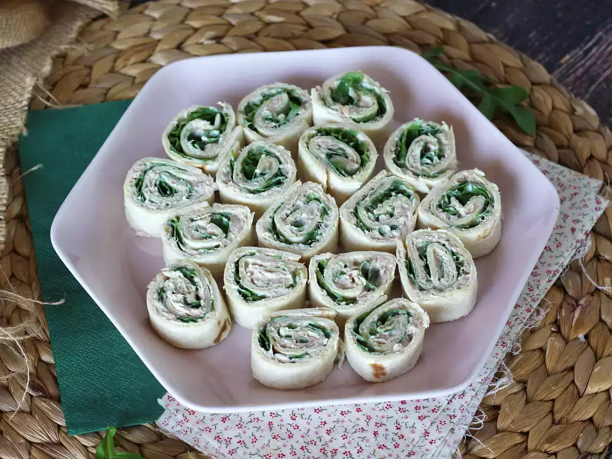 Aperitív v obale s tortillami, tuniakom a syrom fromage frais - foto 3