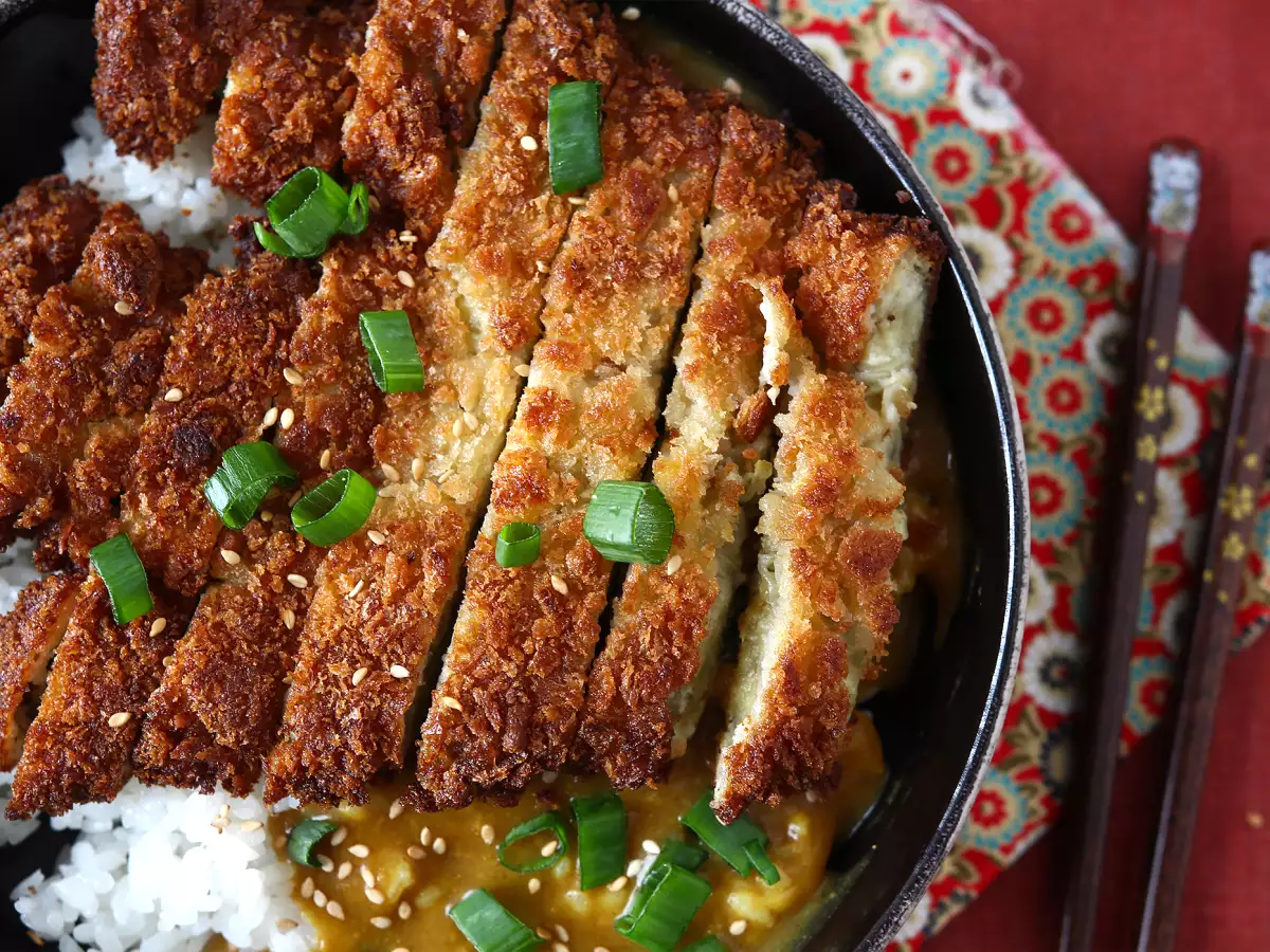 Baklažán obalený v panko strúhanke, japonské kari v štýle katsu, ale vegetariánske - foto 3