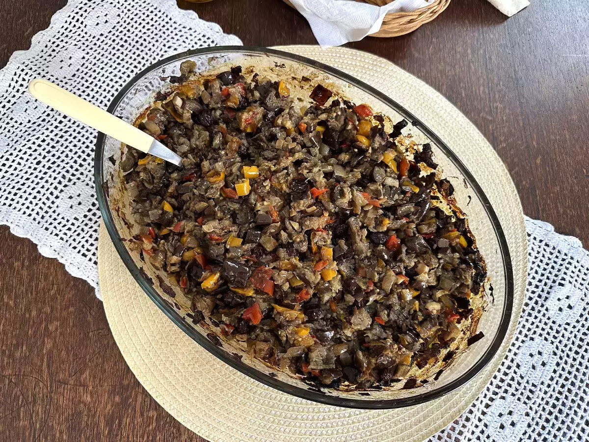 Baklažánové antipasto mojej mamy: rodinný recept, ktorý všetci milujú - foto 3