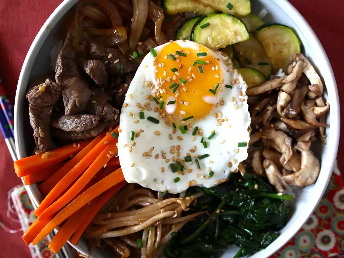 Bibimbap, tradičné kórejské jedlo - foto 6