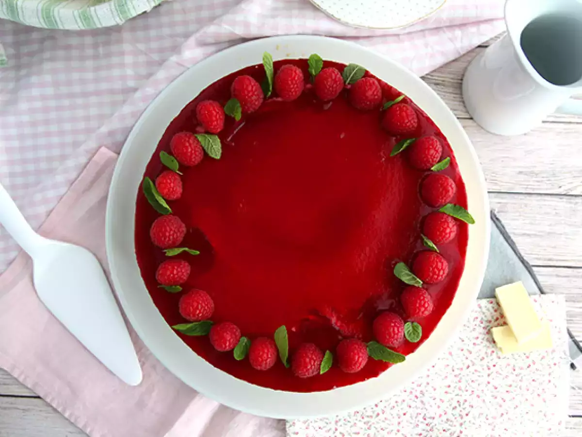 Biela čokoláda s malinami bavarois (kroky a video) - foto 5