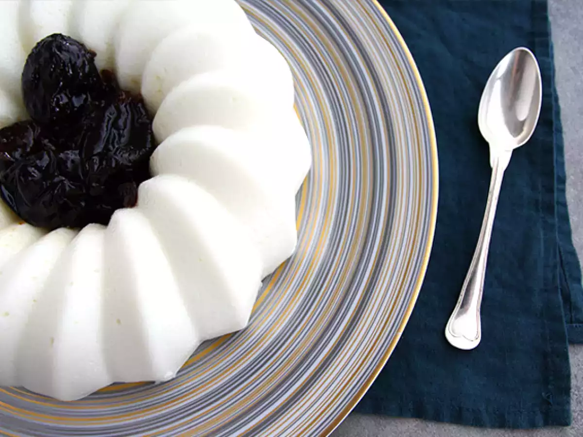 Blanc manger kokosové a slivkové coulis - foto 6